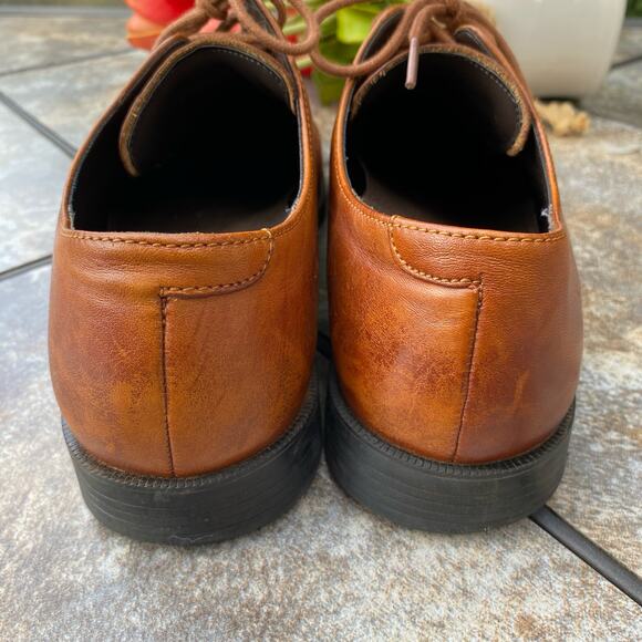 Cole Haan British Tan Collen Apron Derby Split Toe Size 10 Oxford main image 4